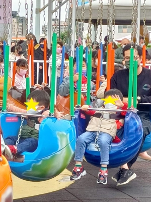 112.02.10 兒童新樂園遊玩
